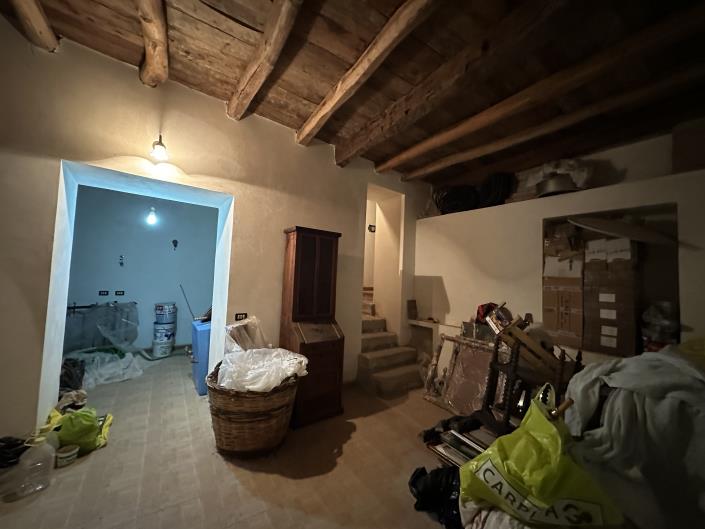 Image No.42-3 Bed Property for sale