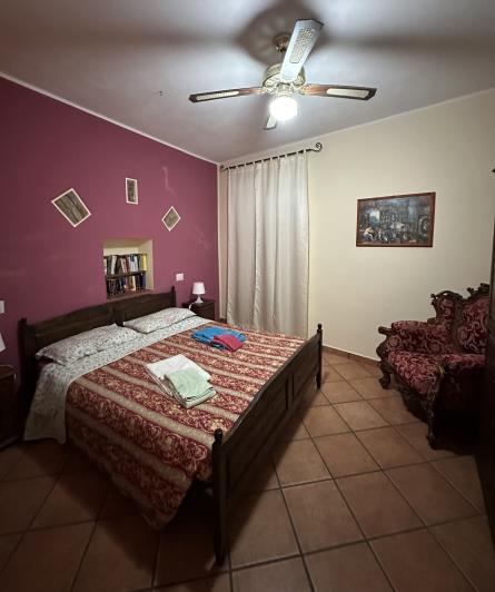 Image No.7-6 Bed Semi-Detached for sale