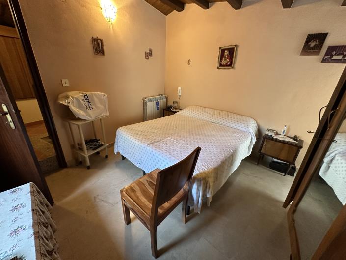 Image No.7-2 Bed Semi-Detached for sale