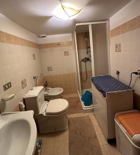 Image No.13-2 Bed Semi-Detached for sale