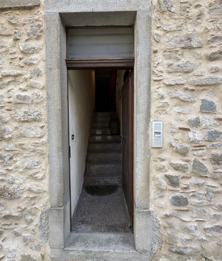 Image No.32-2 Bed Semi-Detached for sale