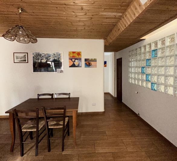 Image No.15-6 Bed House for sale