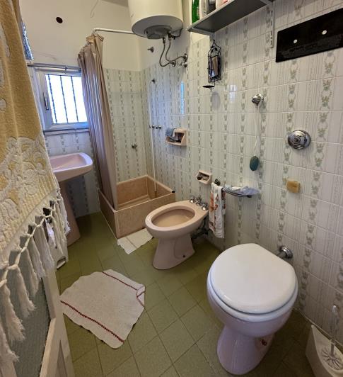 Image No.19-5 Bed Semi-Detached for sale