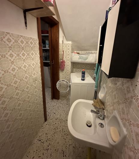 Image No.35-5 Bed Semi-Detached for sale