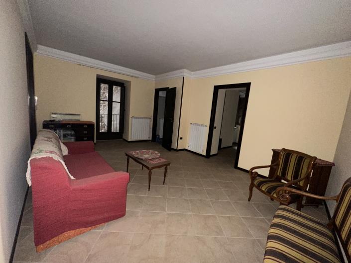 Image No.5-Propriété de 3 chambres à vendre à Mistretta