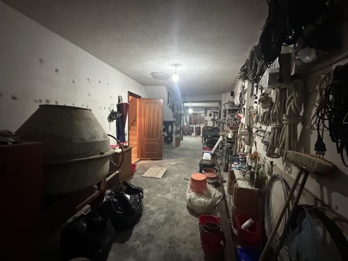 Image No.41-5 Bed Townhouse for sale