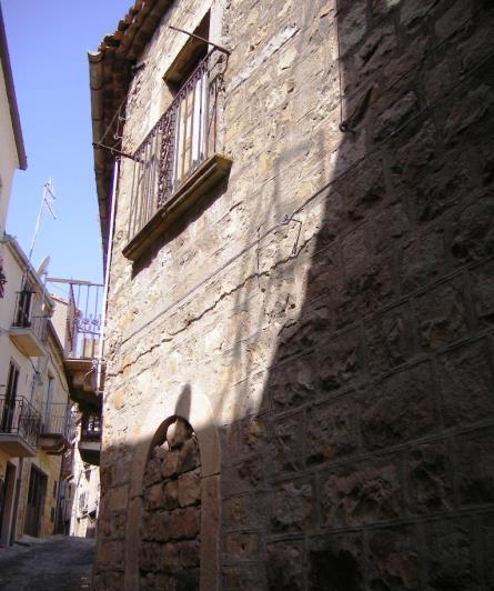 Image No.13-3 Bed Semi-Detached for sale