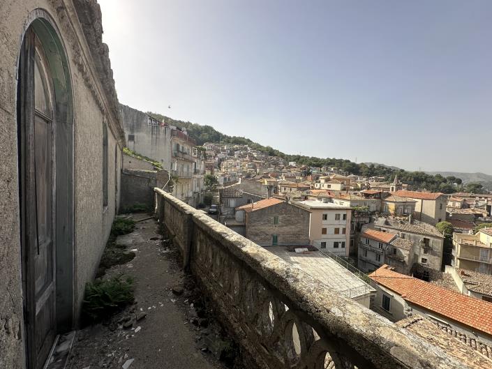 Image No.36-Jumelé à vendre à Novara di Sicilia