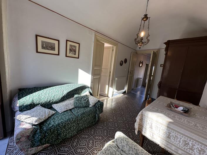 Image No.8-4 Bed Semi-Detached for sale