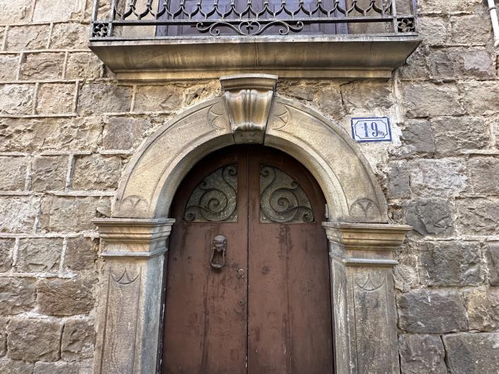 Image No.38-4 Bed Semi-Detached for sale