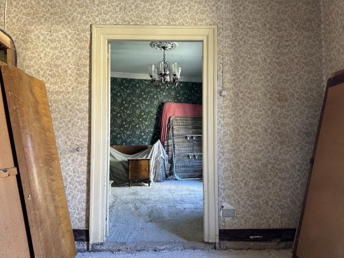 Image No.21-3 Bed Townhouse for sale