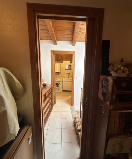 Image No.21-2 Bed Semi-Detached for sale