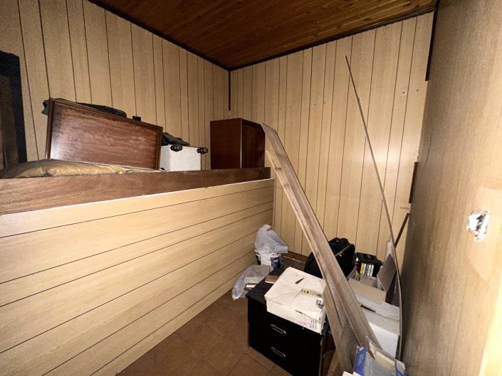 Image No.35-5 Bed Townhouse for sale