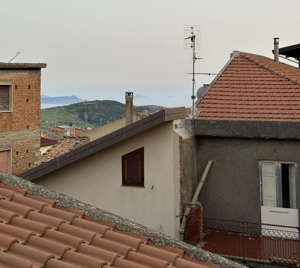 Image No.2-3 Bed Townhouse for sale