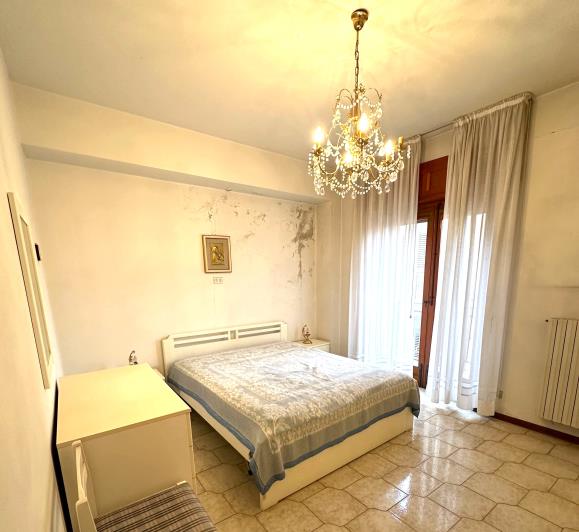 Image No.18-3 Bed Townhouse for sale