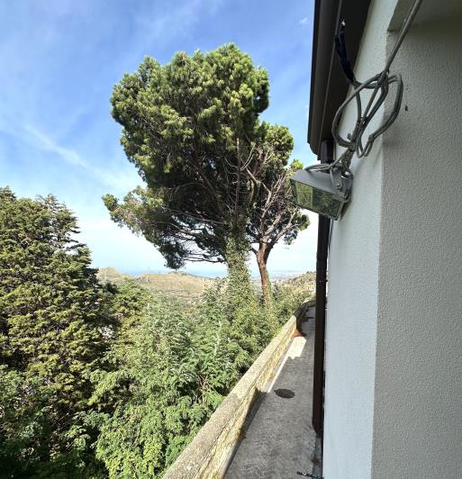 Image No.19-2 Bed Townhouse for sale