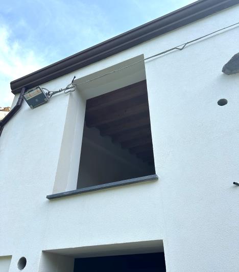 Image No.32-2 Bed Townhouse for sale