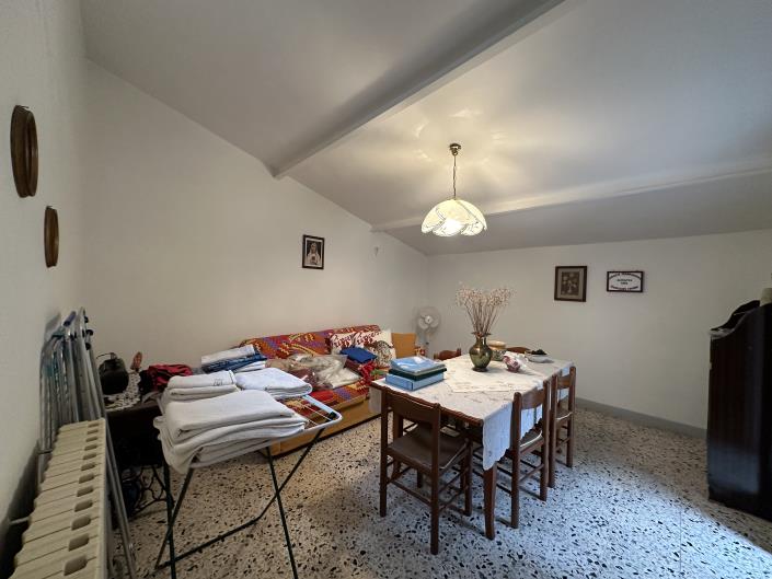 Image No.9-Maison de ville de 2 chambres à vendre à Mistretta