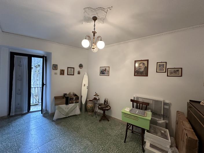 Image No.5-Maison de ville de 2 chambres à vendre à Mistretta