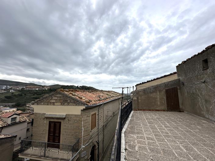 Image No.9-Maison de ville de 2 chambres à vendre à Mistretta