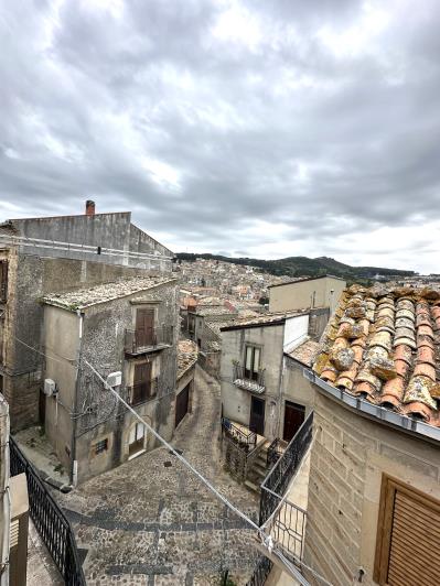 Image No.10-Maison de ville de 2 chambres à vendre à Mistretta