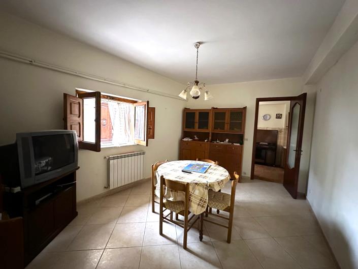 Image No.30-Maison de ville de 2 chambres à vendre à Mistretta