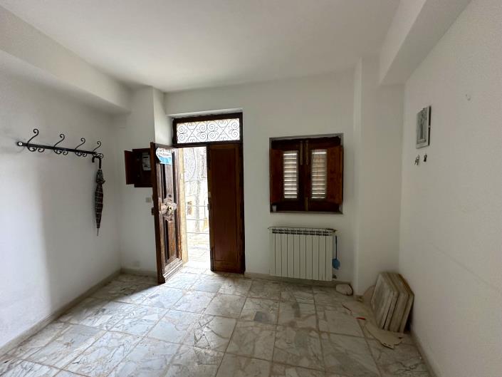 Image No.35-Maison de ville de 2 chambres à vendre à Mistretta