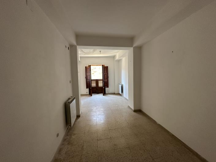 Image No.29-2 Bed Townhouse for sale