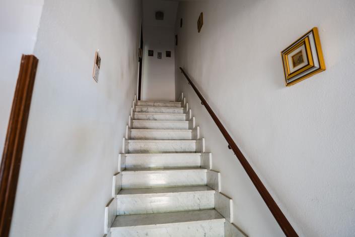 Image No.28-3 Bed Townhouse for sale