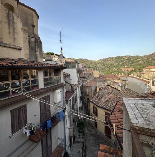 Image No.9-4 Bed Townhouse for sale