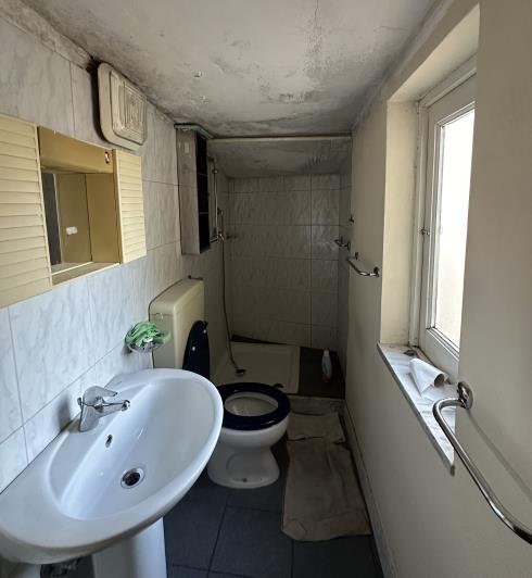 Image No.10-4 Bed Townhouse for sale