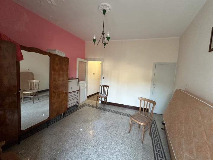 Image No.16-4 Bed Townhouse for sale