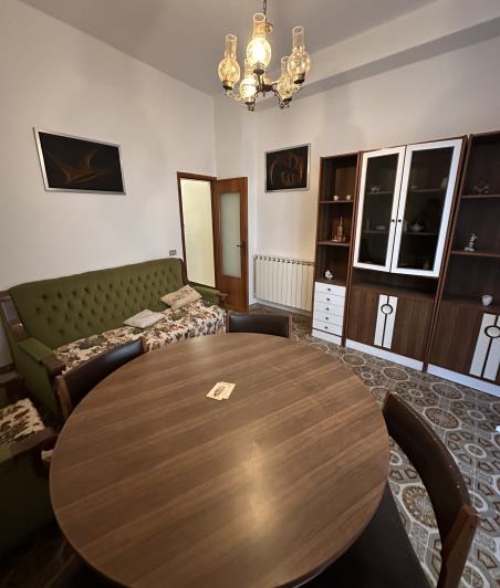 Image No.22-4 Bed Townhouse for sale