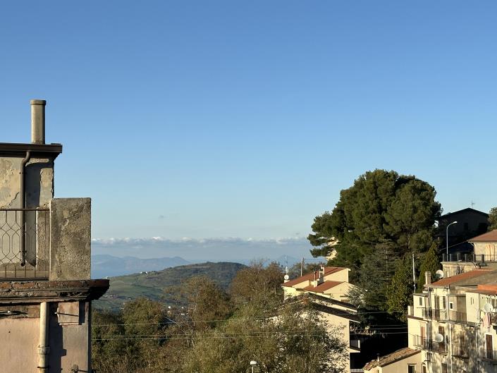 Image No.2-3 Bed Semi-Detached for sale