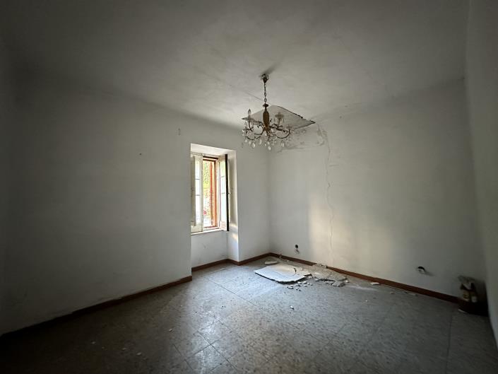 Image No.14-3 Bed Semi-Detached for sale