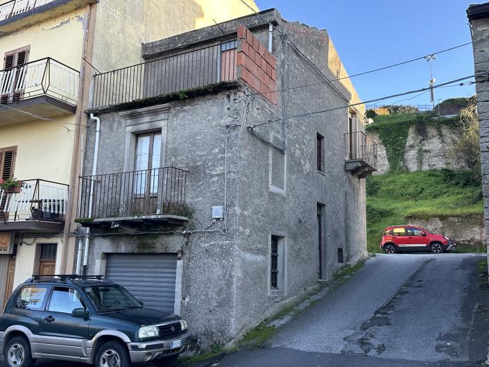 Image No.6-3 Bed Semi-Detached for sale