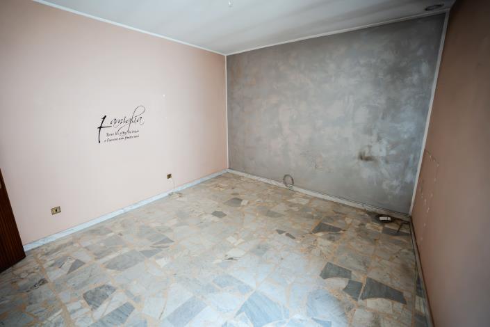 Image No.5-2 Bed Townhouse for sale