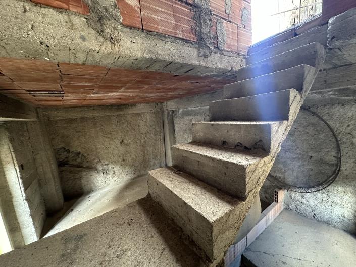 Image No.9-Townhouse for sale