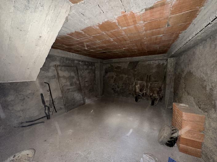 Image No.13-Townhouse for sale