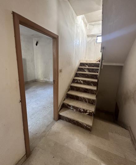 Image No.14-2 Bed Semi-Detached for sale