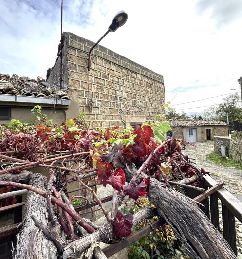 Image No.7-2 Bed Semi-Detached for sale