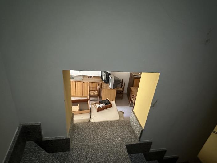 Image No.15-1 Bed Semi-Detached for sale