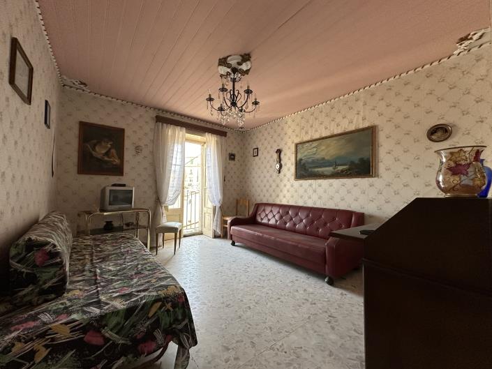 Image No.4-Maison de ville de 2 chambres à vendre à Novara di Sicilia