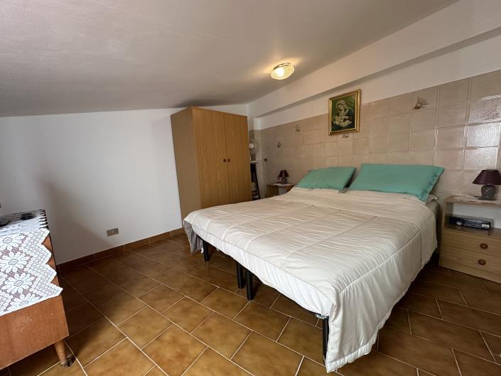 Image No.8-1 Bed Townhouse for sale