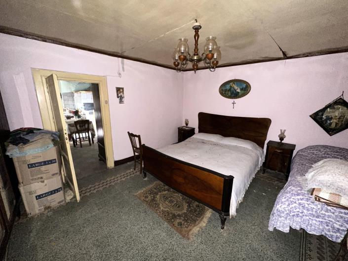 Image No.6-1 Bed Townhouse for sale