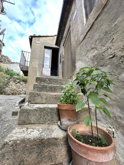 Image No.2-1 Bed Townhouse for sale