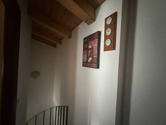 Image No.22-1 Bed Semi-Detached for sale