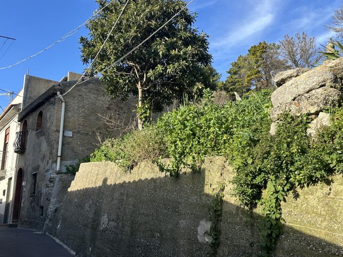 Image No.35-1 Bed Semi-Detached for sale