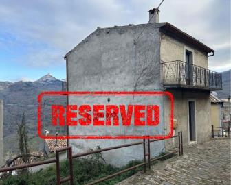 1 - Novara di Sicilia, House