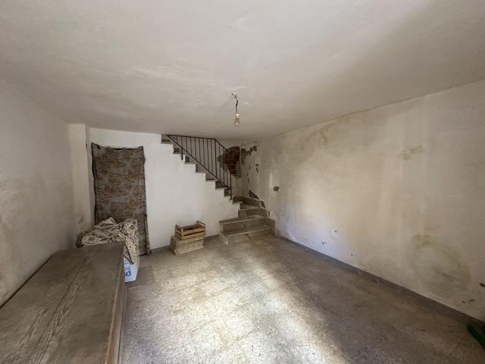 Image No.22-3 Bed Townhouse for sale